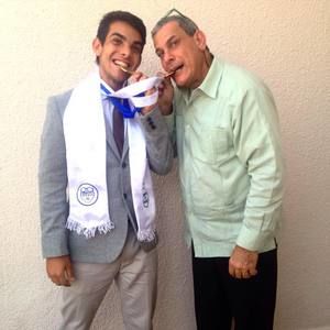 Meet your Posher, Carlos manuel